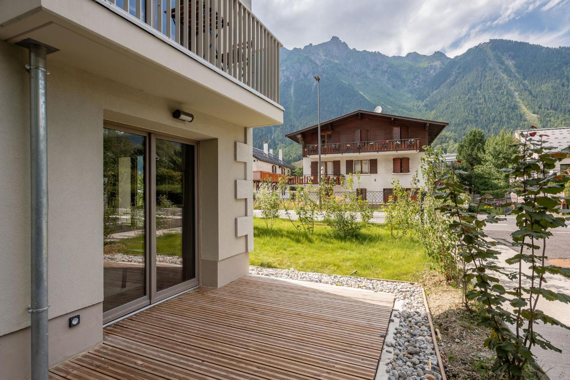 White Pearl A05 Modern Apartment Chamonix Alpes Travel Sleeps 4 To 6 Exterior photo